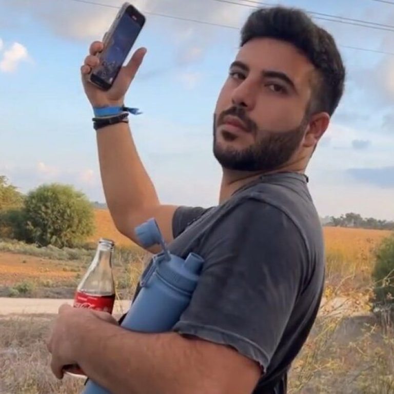 לידור לוי