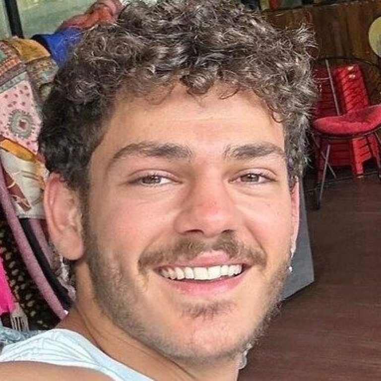 אורי ערד