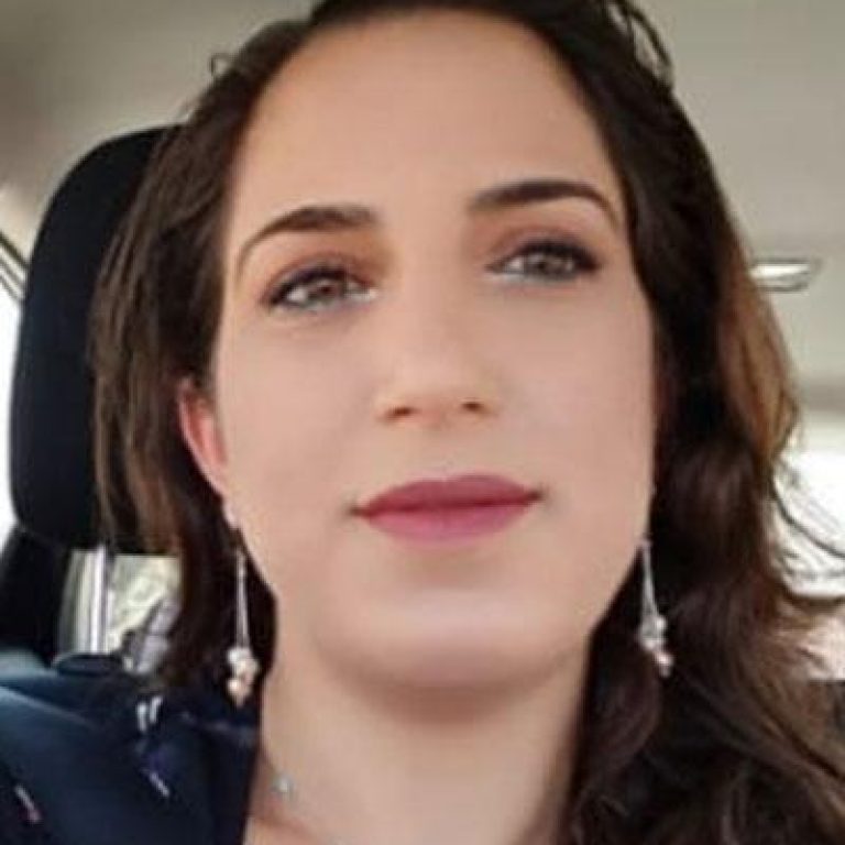 Einav (Hen) Burstein